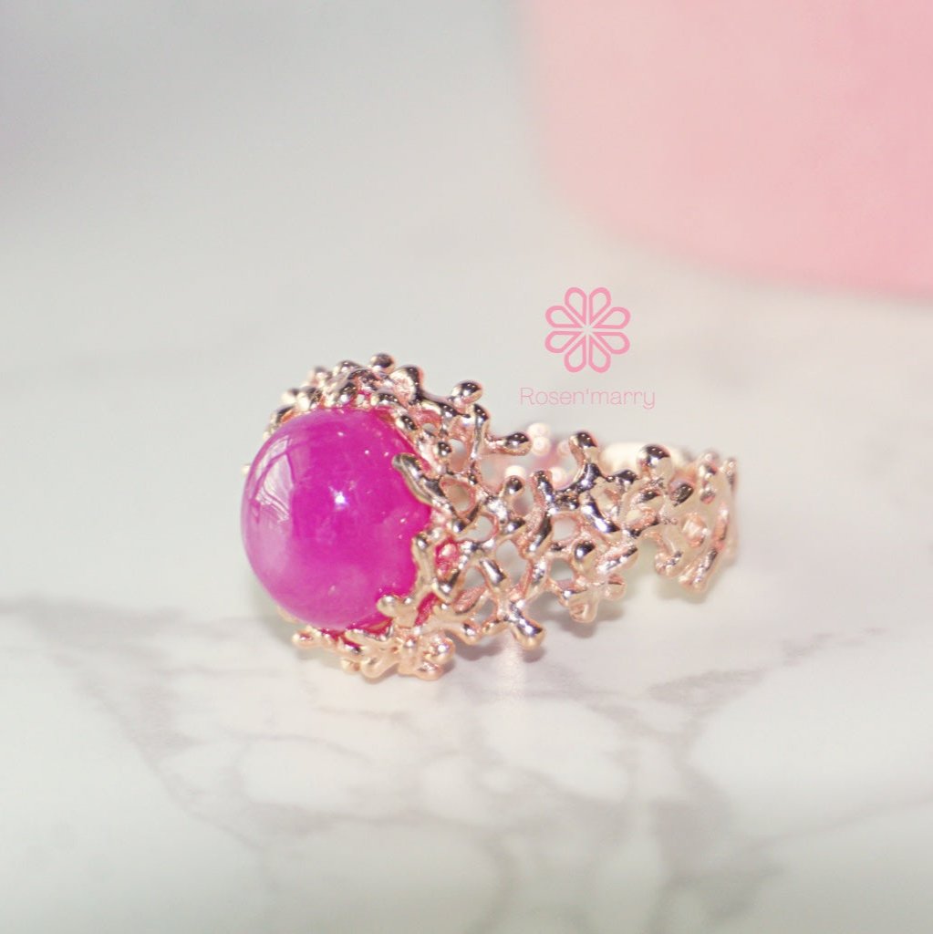 Natural Ruby ring sterling silver925 with rose gold plated.