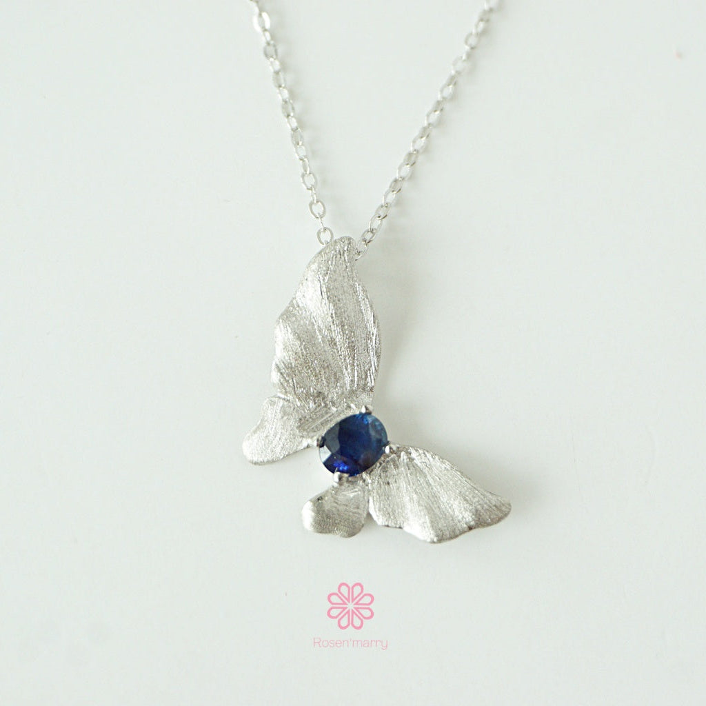 Natural Blue Sapphire Pendant and Necklace Sterling Silver925.