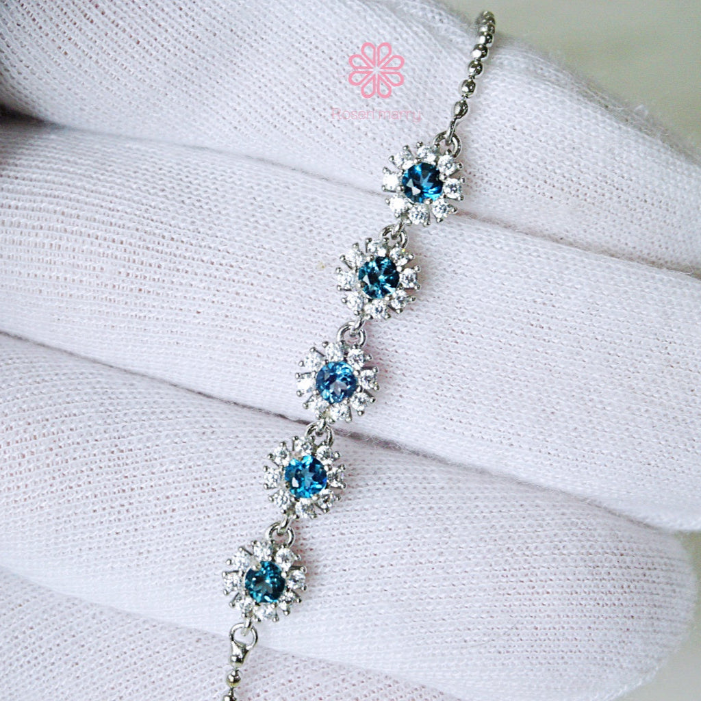 Natural London Topaz Bracelet Sterling Silver925 With White gold Plated.