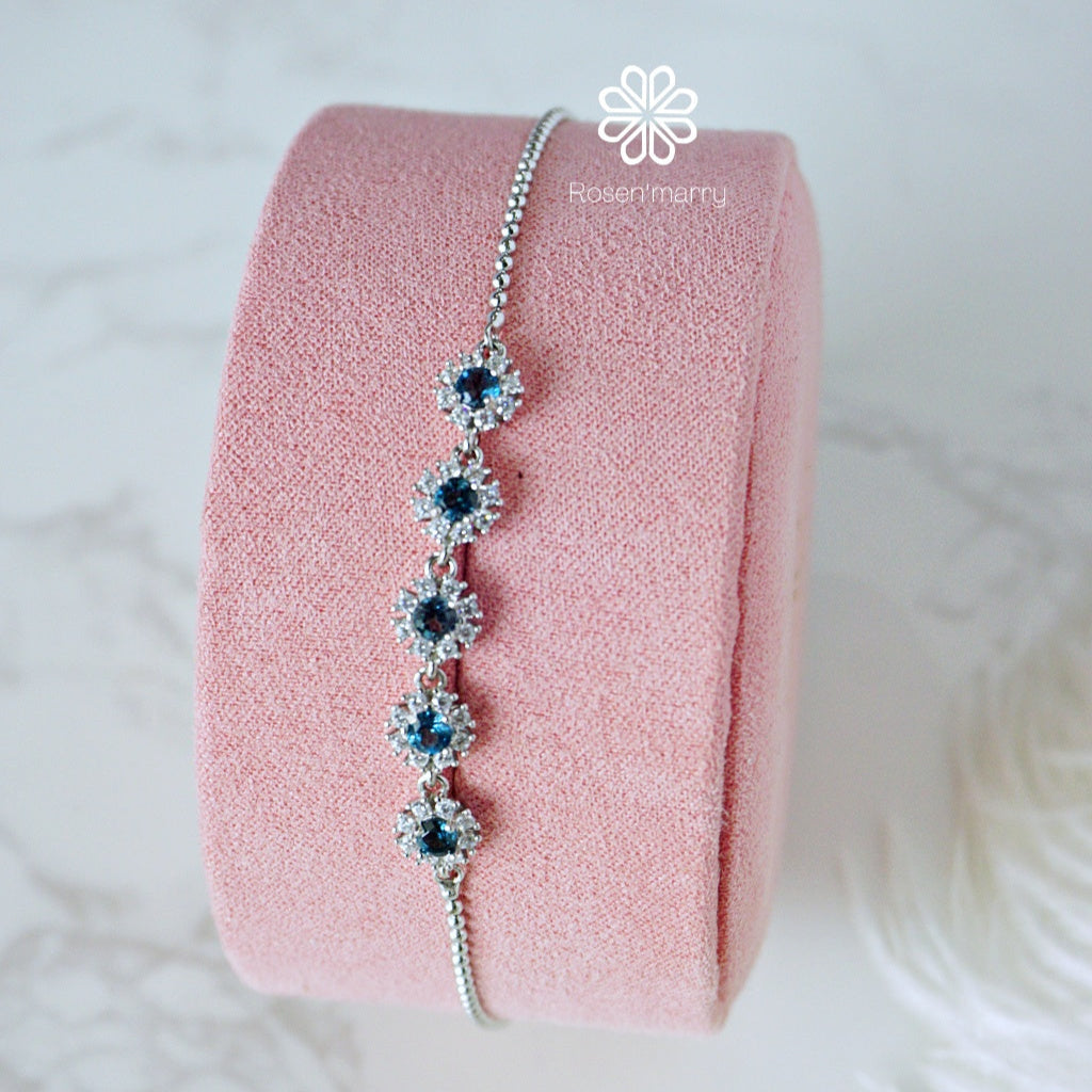 Natural London Topaz Bracelet Sterling Silver925 With White gold Plated.