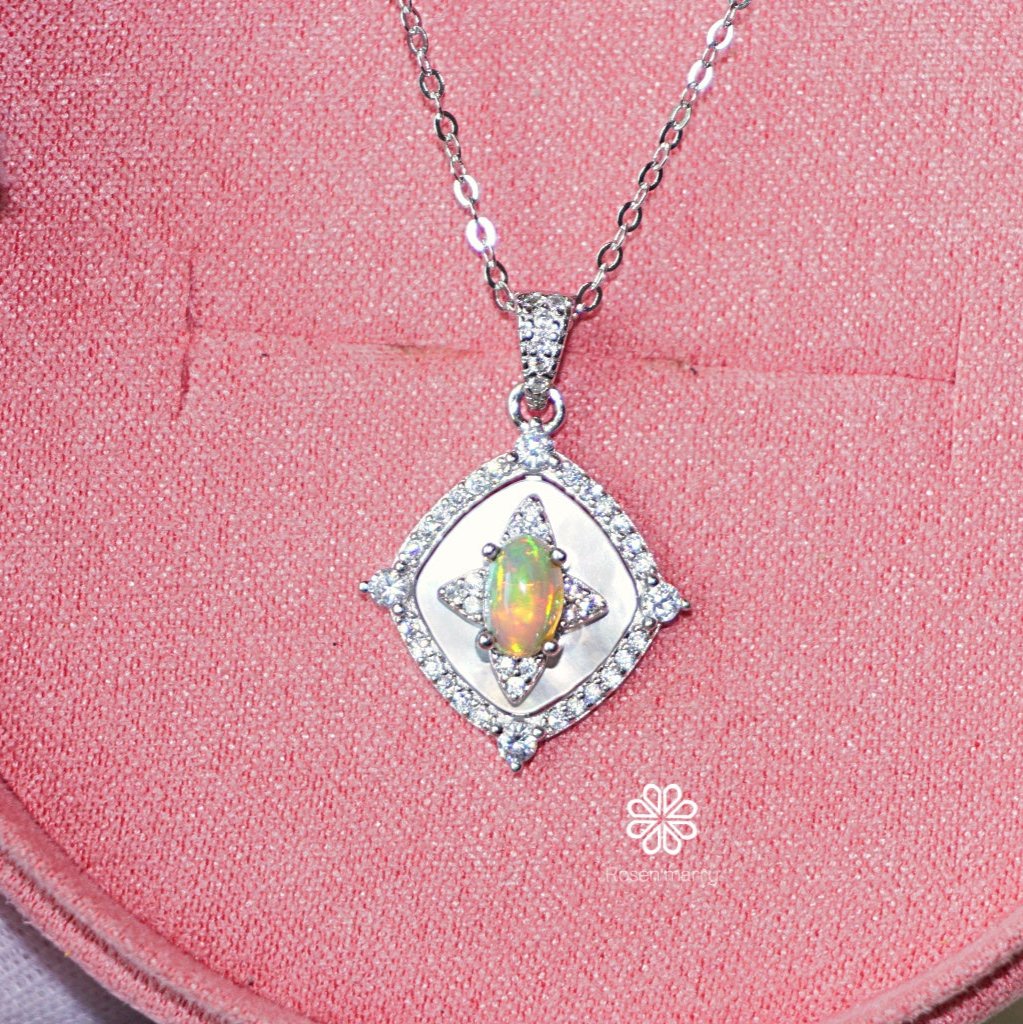 Natural Opal Pendant and Necklace Sterling Silver 925.