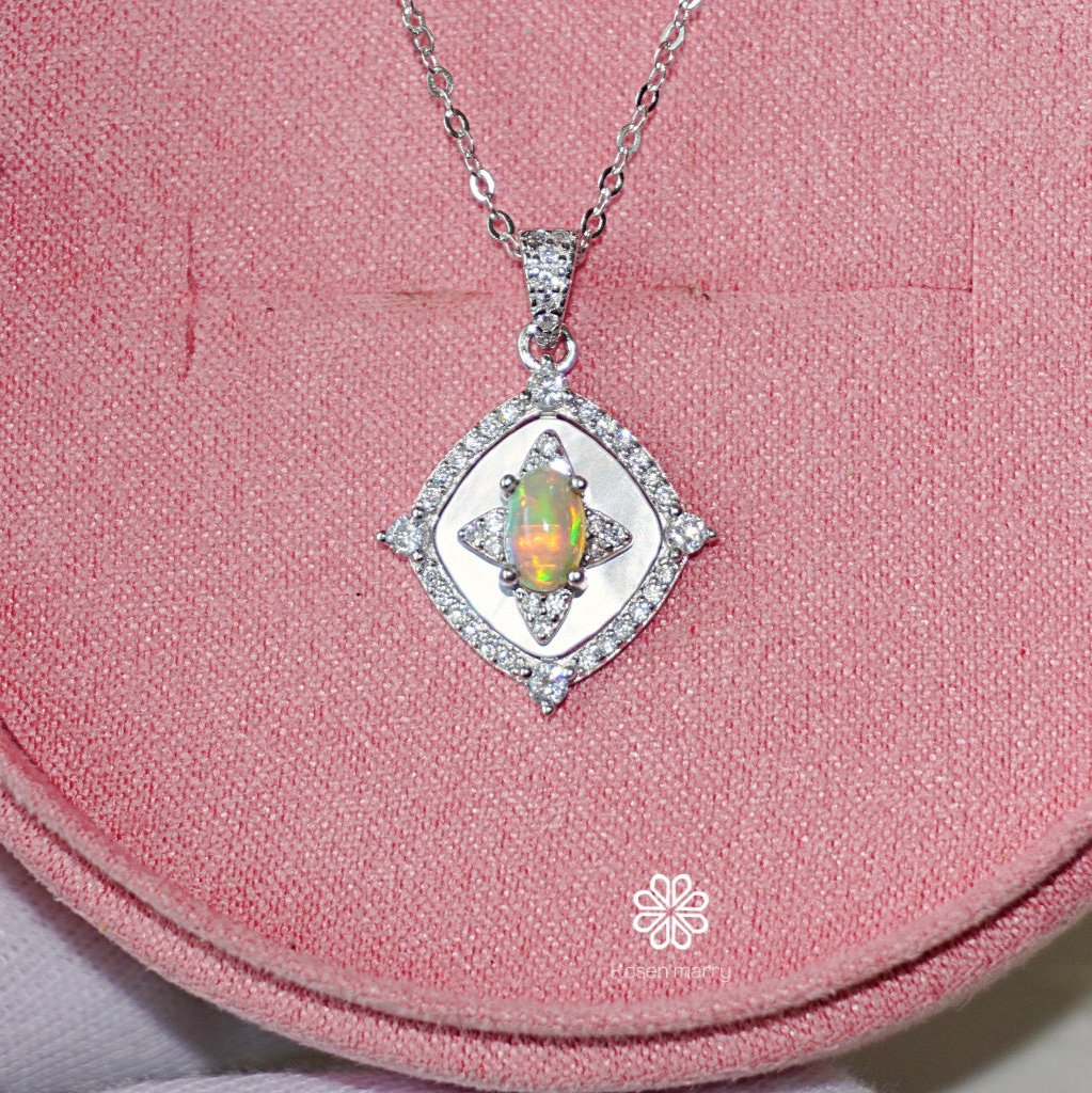 Natural Opal Pendant and Necklace Sterling Silver 925.