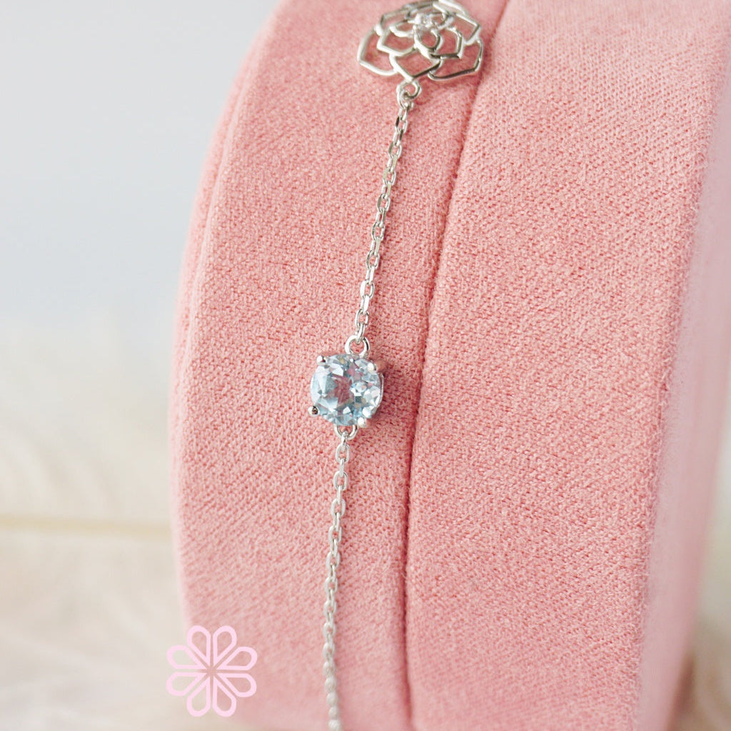 Natural Topaz Bracelet Sterling Silver925 With White gold Plated.