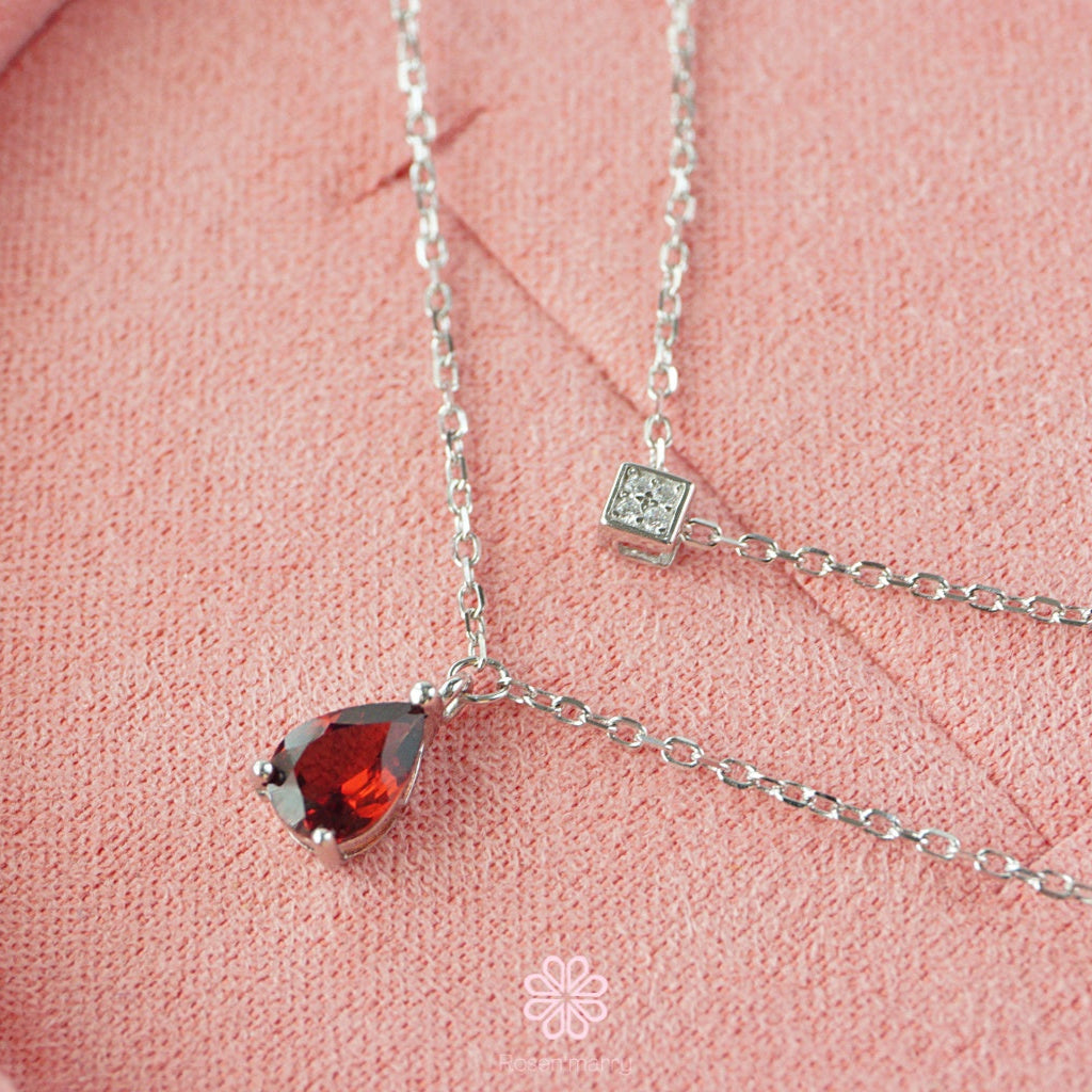 Natural Garnet Necklace