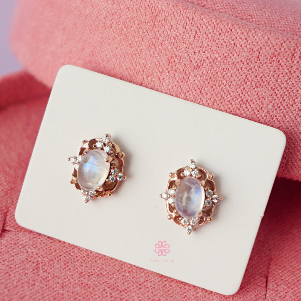 Natural Rainbowmoonstone Stud Earrings Sterling Silver925 With Rosegold Plated.