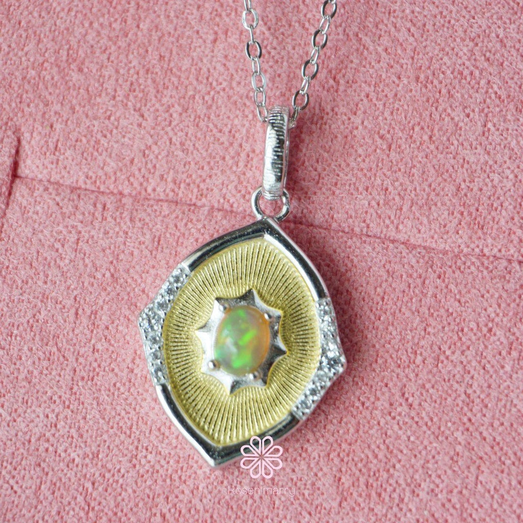 Natural Opal Pendant and Necklace Sterling Silver925.